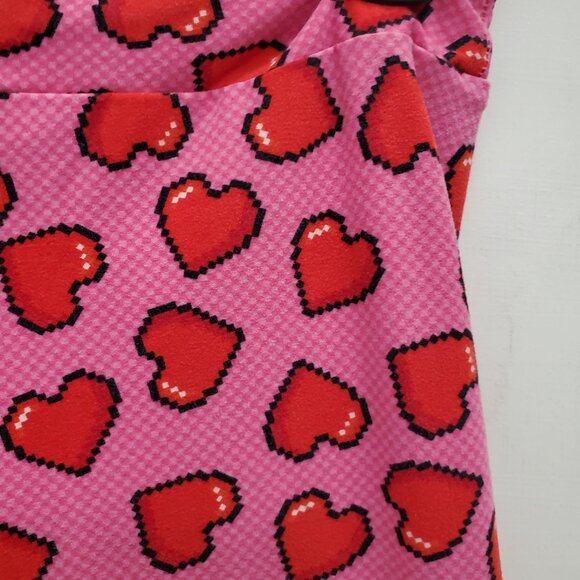 LuLaRoe Women's Hot Pink Red Nerd Geek Pixel Heart Gamer Girl Leggings One‎ Size - Picture 2 of 5